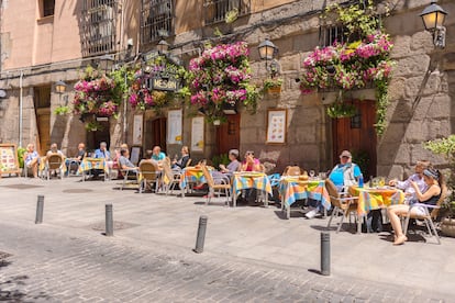 Terraza de uno de los restaurantes en los alrededores de la plaza Mayor.