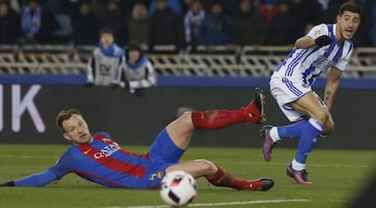 Rakitic, durante el partido ante la Real Sociedad.