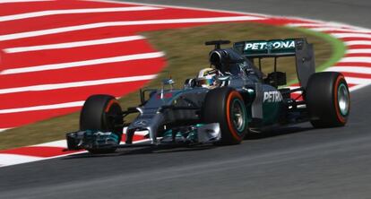 Lewis Hamilton durante los entrenamientos.