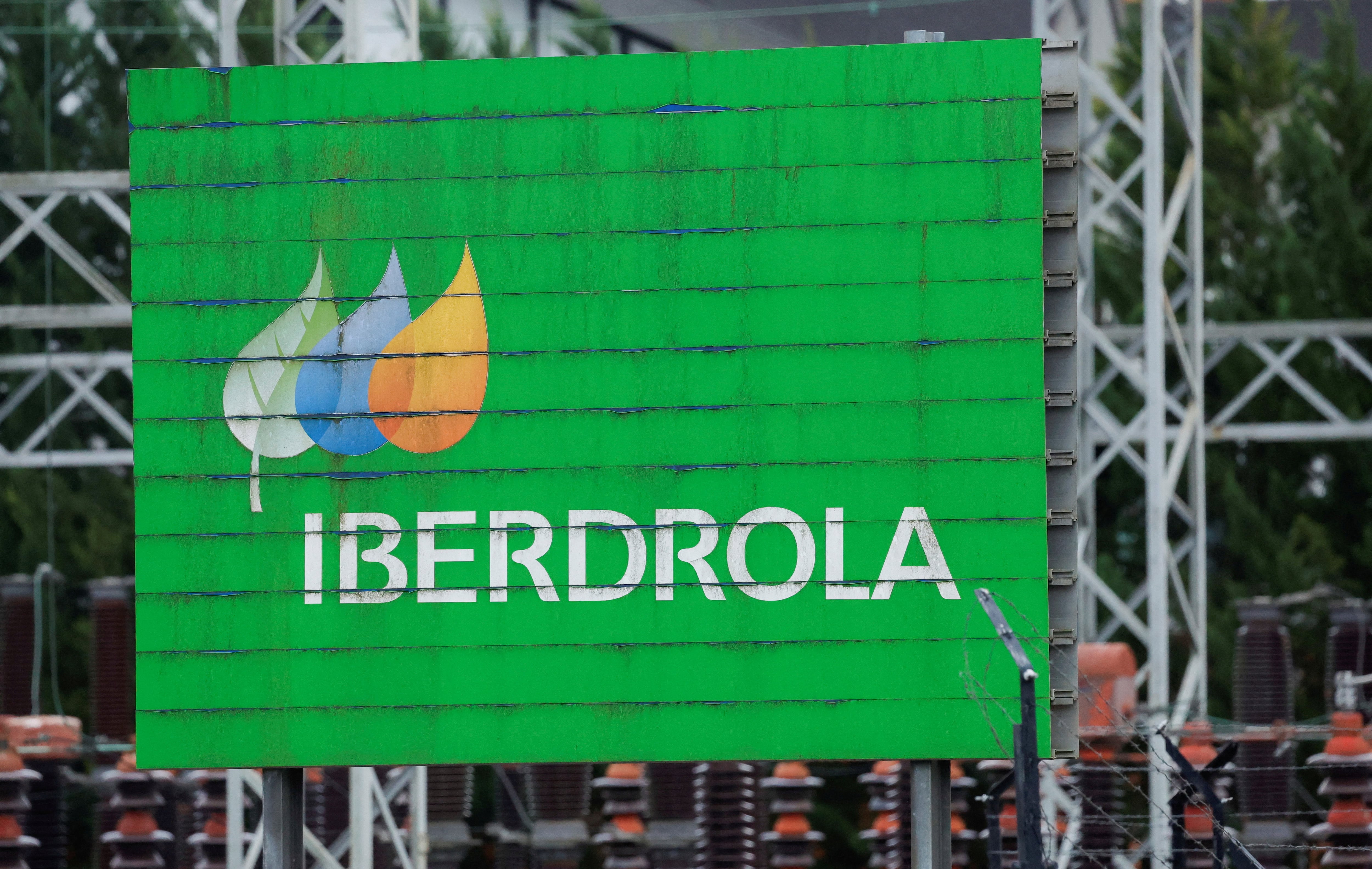 Iberdrola vende su filial de México por 3.700 millones a Cox para centrarse en redes en EE UU y Reino Unido