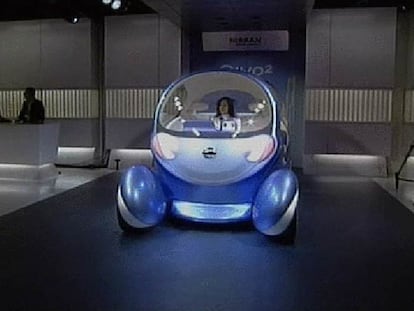 Nissan presenta en Japón un futurista coche eléctrico