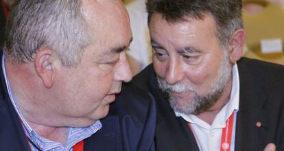 Francisco Fernández y Manuel Pastrana, en el congreso donde el primero relevó al segundo.