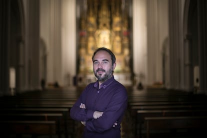 Moisés Sánchez, pianista, en la Iglesia del Perpetuo Socorro, en Madrid, donde dará su próximo concierto.