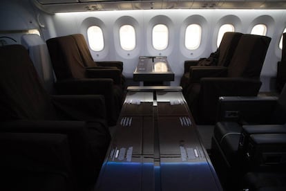El interior del avión presidencial de México.