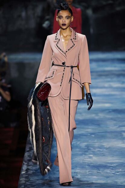 Marc Jacobs homenajea a Diana Vreeland