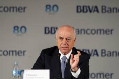 El presidente del grupo bancario español BBVA, Francisco González, en un foro celebrado en Ciudad de México. EFE/archivo