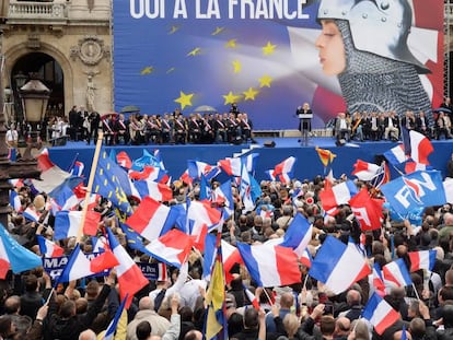 Seguidores del Frente Nacional, en un mitin de Marine le Pen. 