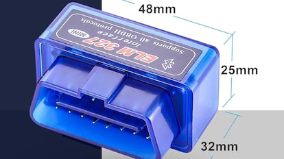 obd para coche de tamaño compacto.