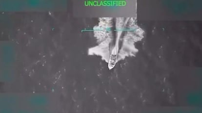 El momento del ataque de las fuerzas militares de Estados Unidos contra la embarcación.