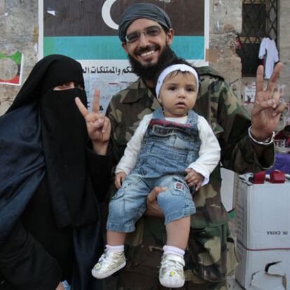 Una familia libia, en el centro de Trípoli.