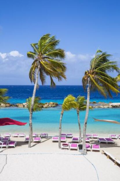 La playa de Mambo, cerca de Willemstad, en Curazao.