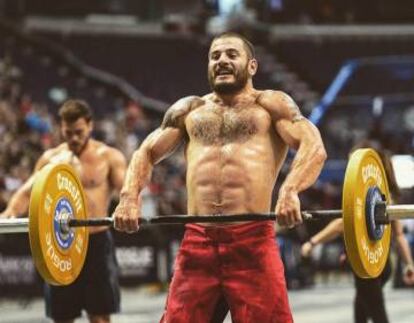 El atleta, en pleno esfuerzo, en una de las pruebas del Reebok Crossfit Games 2016, en el StubHub Center, en Carson (California).