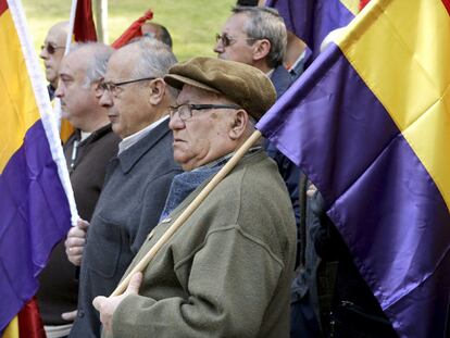 Homenaje a la República