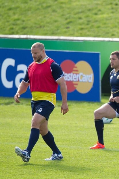 El escocés Euan Murray durante un entrenamiento con la selección escocesa de rugby.