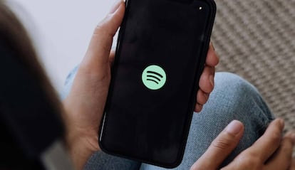 Spotify en un smartphone