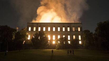 El incendio del Museo Nacional de Brasil, el domingo pasasdo