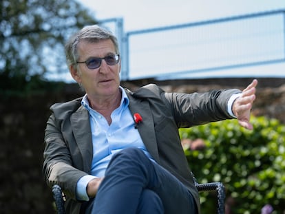 El presidente del PP, Alberto Núñez Feijóo, durante una entrevista para Europa Press, concedida el 22 de agosto, en Santiago de Compostela, y publicada este fin de semana, en la que habla sobre financiación autonómica y los presidentes del PP.