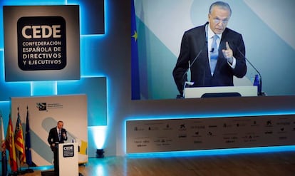 Isidro Fainé, durante su intervención en la clausura del XVI congreso de la CEDE.