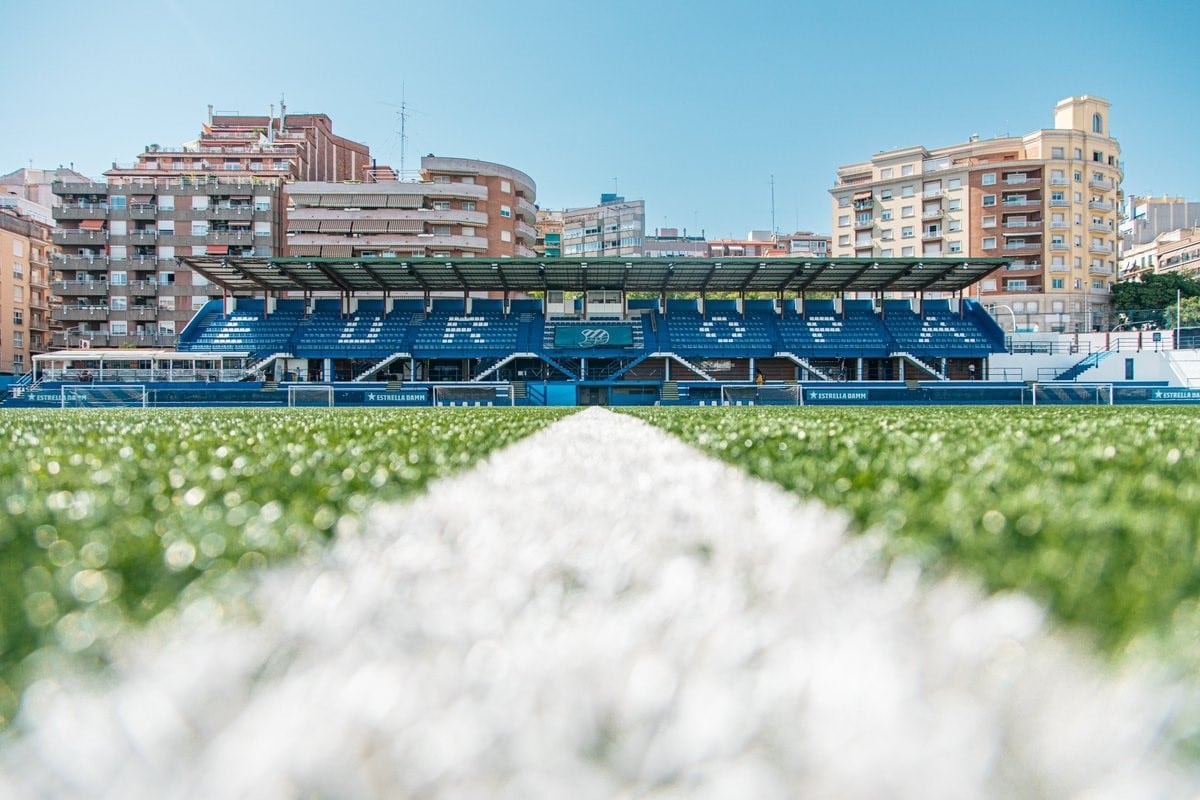 El CE Europa pide jugar el próximo partido en Gavà tras su doble problema con el césped