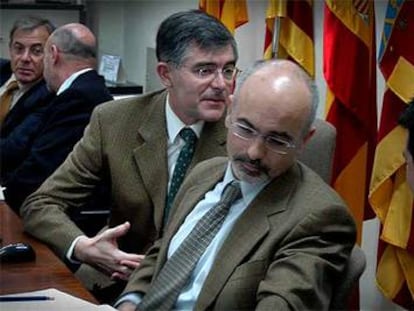 Juan José Moragues (en el centro), en una imagen de archivo.