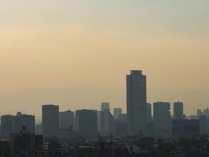 El cielo contaminado de Ciudad de México, el 23 de febrero de 2024.