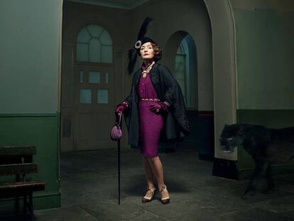 Lesley Manville, en una imagen promocional de 'La visita de la vieja dama'.