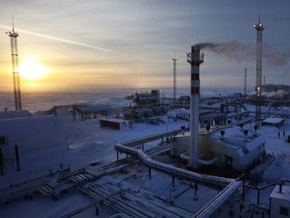 Instalación de gas y petróleo del gigante ruso Gazprom en el golfo del Obi, en el Ártico. 