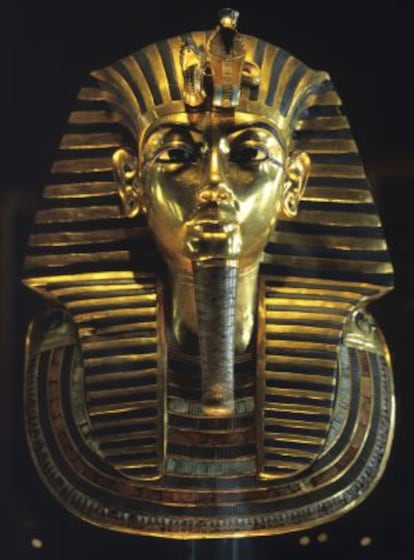 Máscara funeraria de Tutankamón, en el Museo Egipcio de El Cairo.