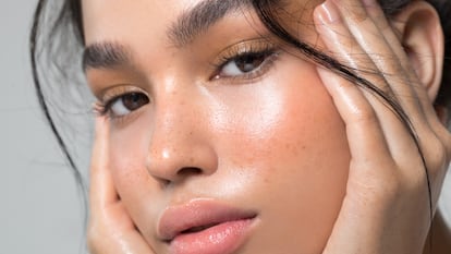 Artículo de EL PAÍS Escaparate sobre BB Creams.