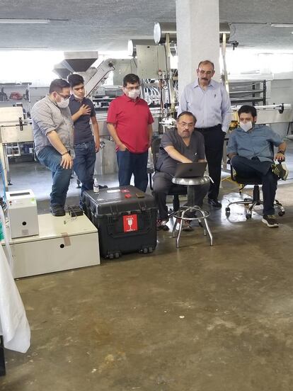 Un equipo de la Universidad Autónoma de Nuevo León desarrolla un ventilador junto a una empresa mexicana.