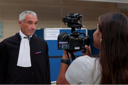 El abogado Patrick Gontard, que representa a Jean-Pierre Maréchal, este jueves en Aviñón.