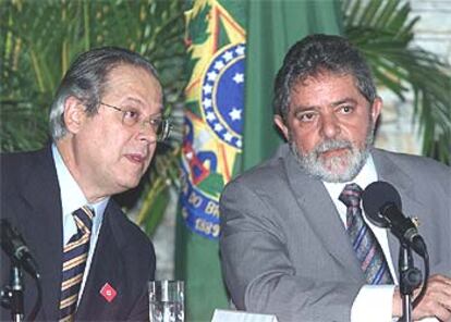 José Dirceu (izquierda) y Luiz Inácio Lula da Silva, el pasado mes de mayo en Brasilia.