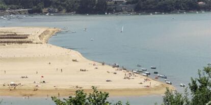 La playa de Laida, en la reserva de la biosfera de Urdaibai, en Bizkaia.