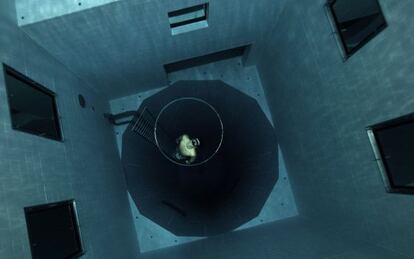 Fosa de la piscina de buceo Nemo33, en Bruselas, la más profunda del mundo.