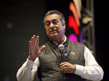 Jaime Rodríguez Calderón, El Bronco, en un foro en Ciudad de México.