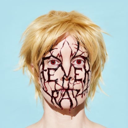 Fever Ray. 'Plunge' (Mute). Pop místico y electrónica experimental al servicio de uno de los discos más absorbentes del año. La mejor banda sonora para un rito pagano.