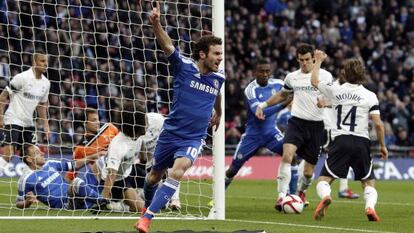 Juan Mata celebra su gol (2-0) al Tottenham Hotspur durante el partido de semifinales de la Copa Inglesa