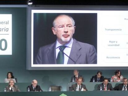 El expresidente de Caja Madrid, Rodrigo Rato, en una asamblea extraordinaria de Caja Madrid en 2010.