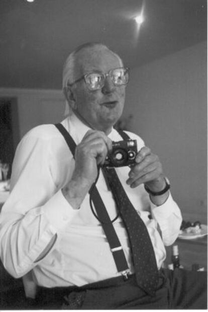 Tom Sharpe, en al celebración de los 25 años de Anagrama, en 1994.
