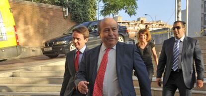 El alcalde de Granada, Jos&eacute; Torres Hurtado, el martes