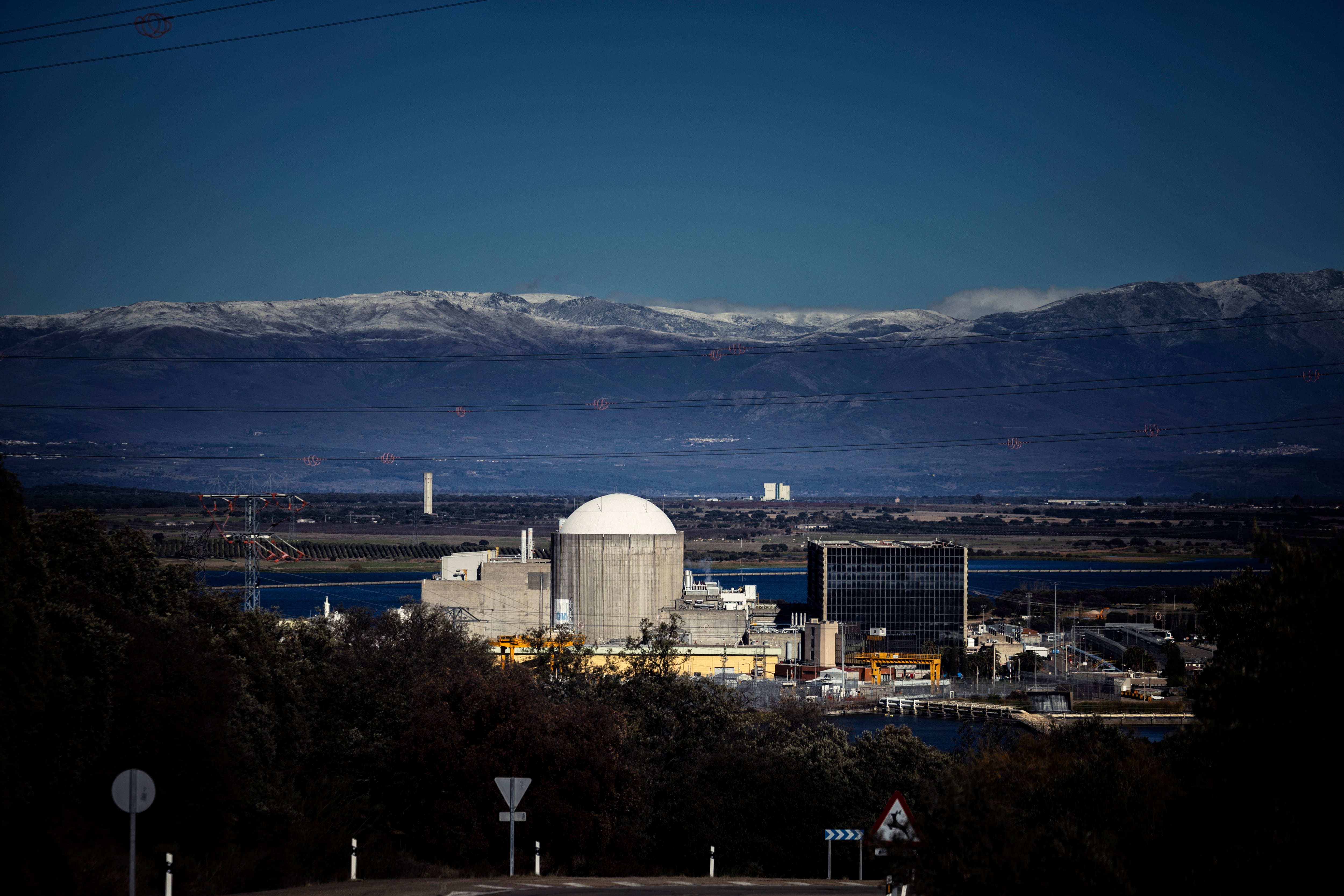 Enel avisa del impacto en Endesa de “la presión política” para extender la vida de las nucleares