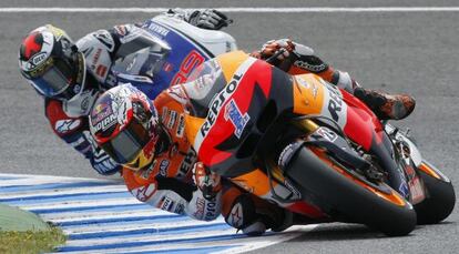 Stoner, seguido por Lorenzo en el Gran Premio de España.