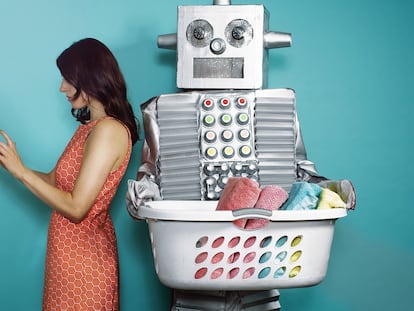 Cuatro compañeros de piso que no dejarán platos sucios y te harán la vida más fácil