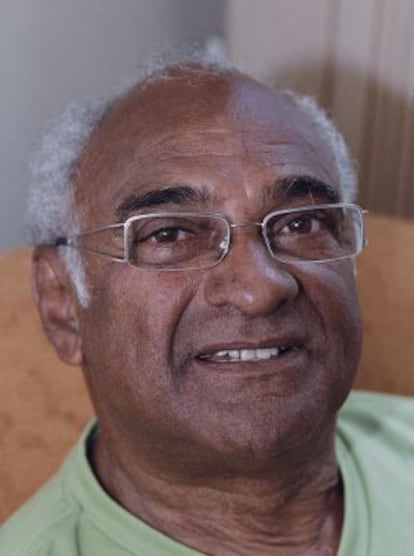 Delcio Carvalho, sambista.