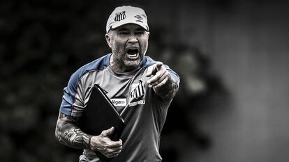 Sampaoli comanda um treinamento da equipe santista.