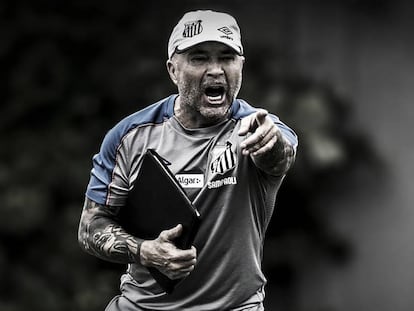 Sampaoli comanda um treinamento da equipe santista.