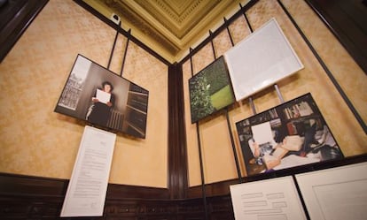 Vista de una de las salas de la exposición Cuídese mucho, de la artista Sophie Calle, instalada en el Centro Kirchner de Buenos Aires.
