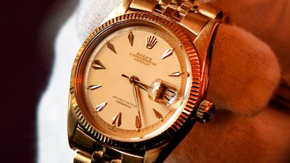 Reloj Rolex de oro de 18 quilates que perteneció a Konrad Adenauer vendido en una subasta en 2011 en Ginebra por 142.000 euros.