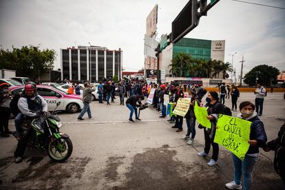 Las familias se han visto obligadas a endeudarse para comprar medicamentos que no tenían en los hospitales.