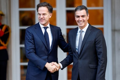 Pedro Sánchez y Mark Rutte, en enero en Madrid.